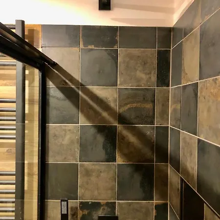 Central Apart Chalet شقة *